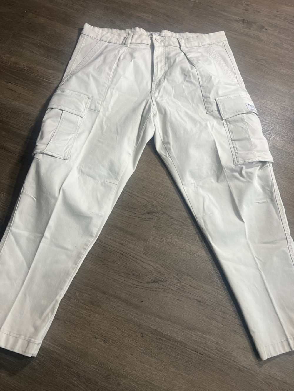 Zara White Men's Cargo Pants - Utility Pocket Detail
